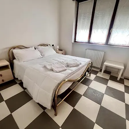 Apartamento Bilocale Per 4 - Linea Rossa Precotto E Gorla *